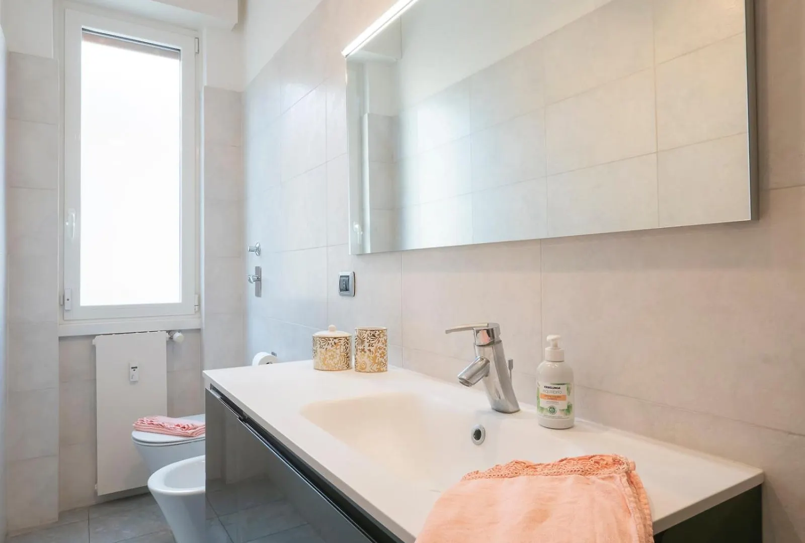 Appartement Oasi Di Design In Centro A Milano